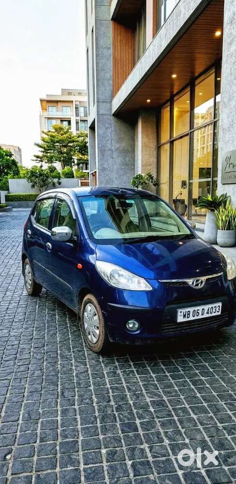 I 10 Brand New Condition Car Child Ac