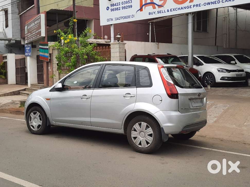 Ford Figo Petrol Titanium, 2010, Petrol