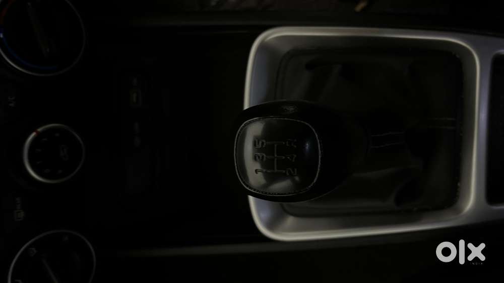 Hyundai Venue S, 2022, Petrol