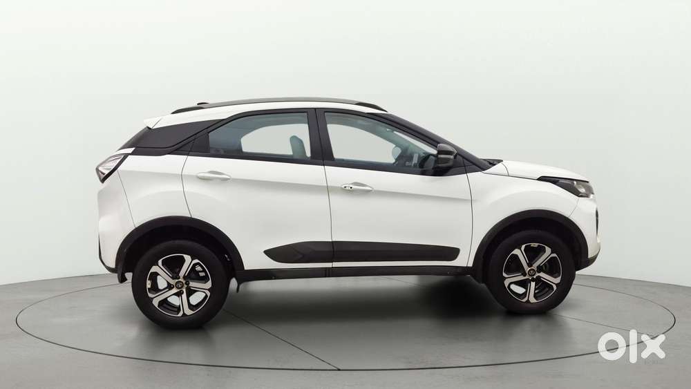 Tata Nexon 1.2 Revotron Xz Plus (s), 2022, Petrol