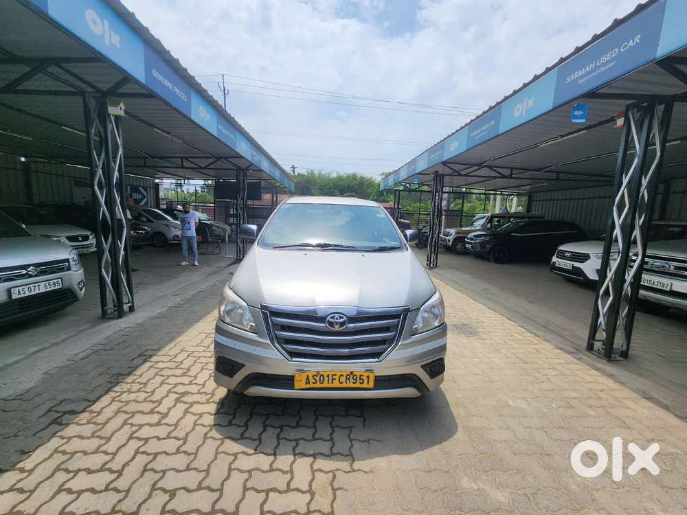 Toyota Innova 2.5 G (diesel) 8 Seater, 2015, Diesel