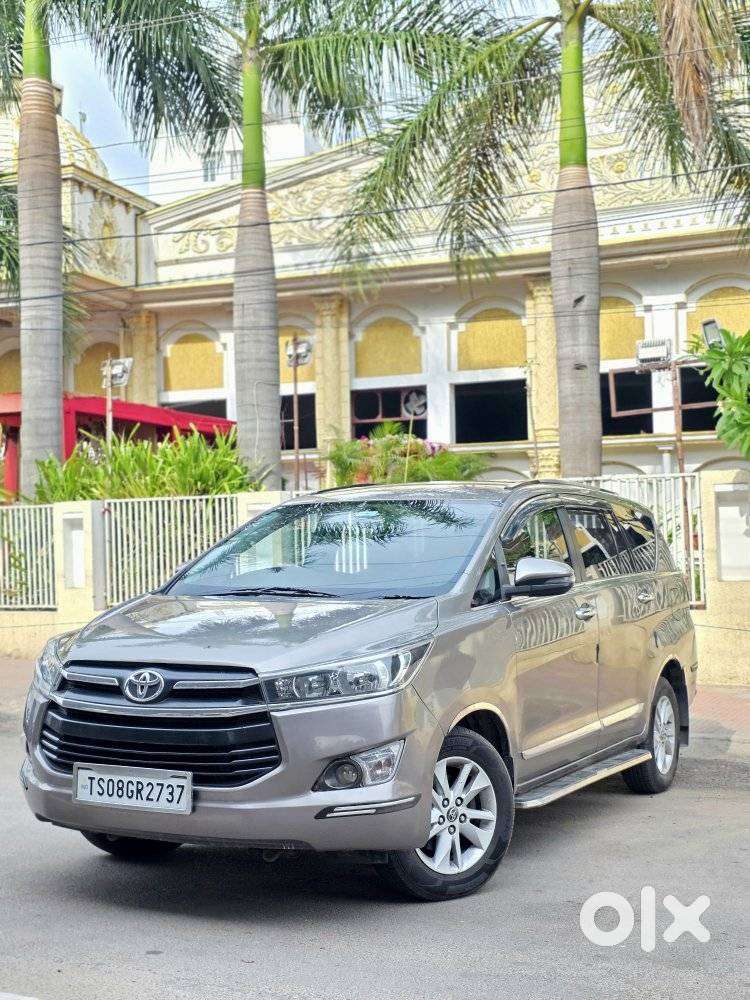 Toyota Innova Crysta 2.8 Gx At, 2018, Diesel