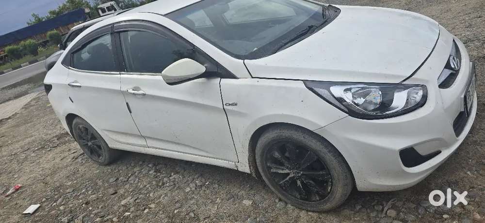 Hyundai Verna Diesel Manual 2011 Model