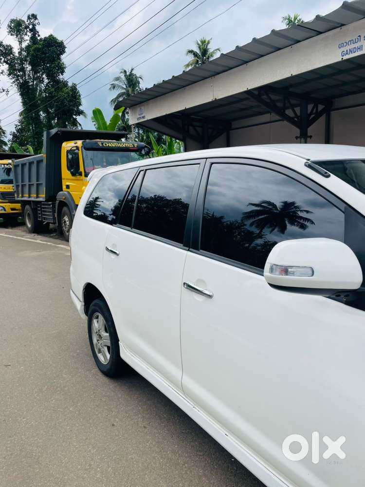 Toyota Innova Diesel 2016 Car