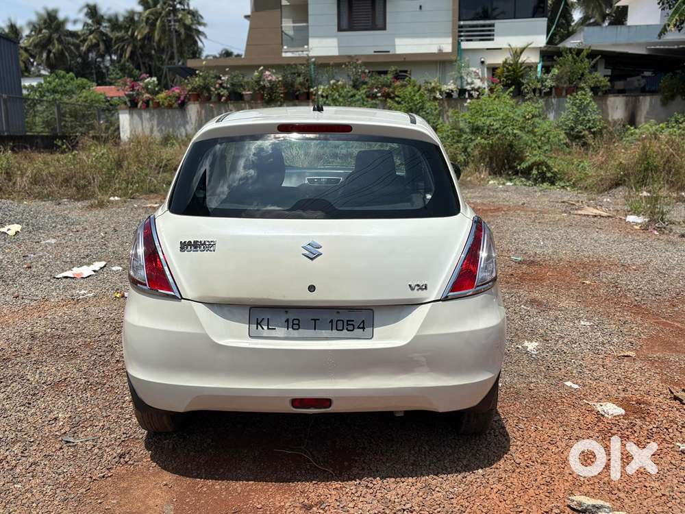Maruti Suzuki Swift Petrol Manual 2017