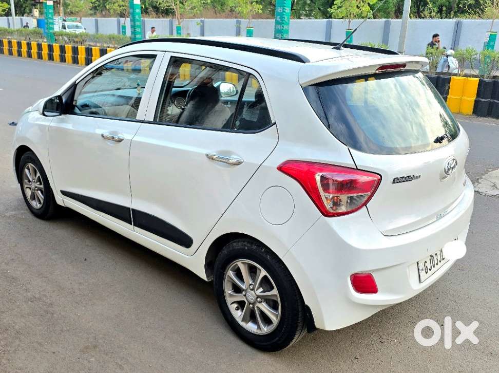 Hyundai Grand I10 Asta Automatic 1.2 Kappa Vtvt, 2017, Cng & Hybrids