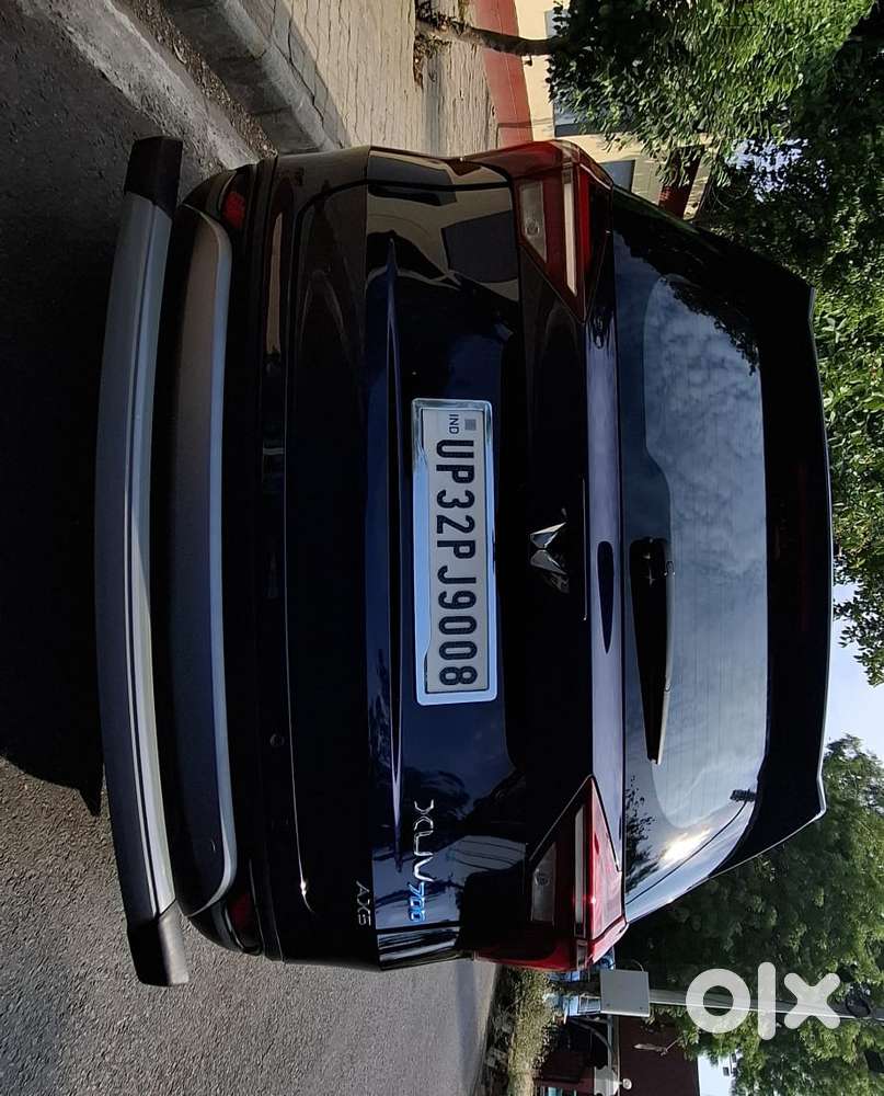 Mahindra Xuv700 2.2 Ax 5 Diesel At Str, 2024, Diesel