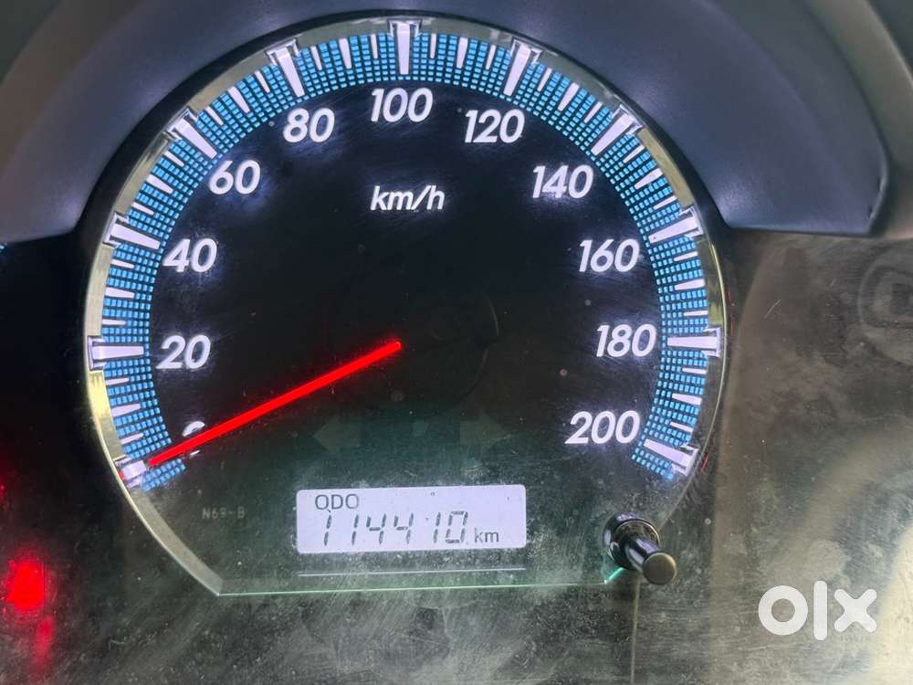 Toyota Fortuner 2.5 4x2 Mt Trd Sportivo, 2014, Diesel