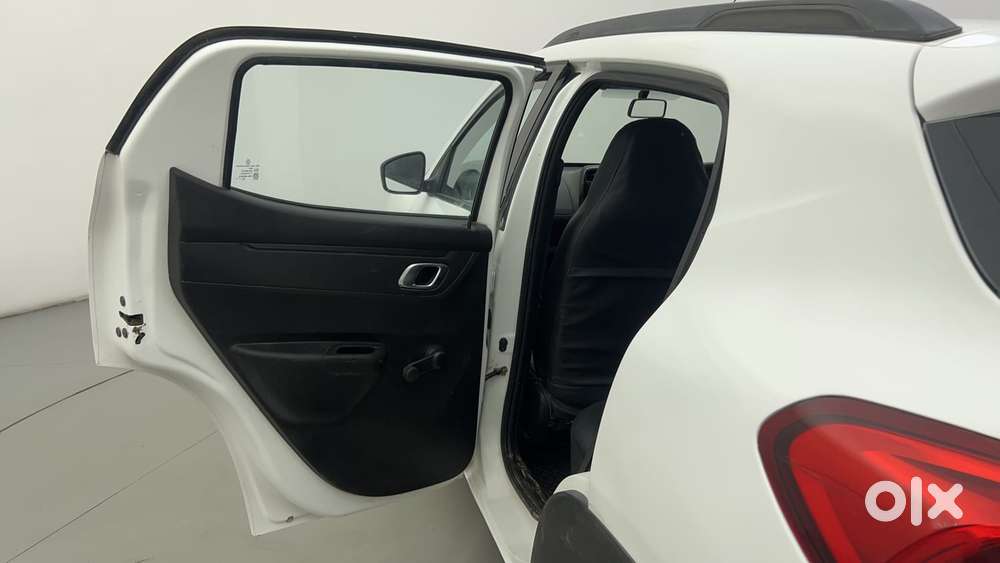 Renault Kwid 1.0 Rxt Sce Special (o), 2018, Petrol