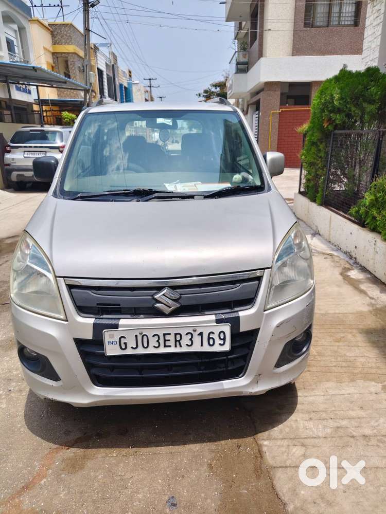 Maruti Suzuki Wagon R 2013 Petrol Well Maintained
