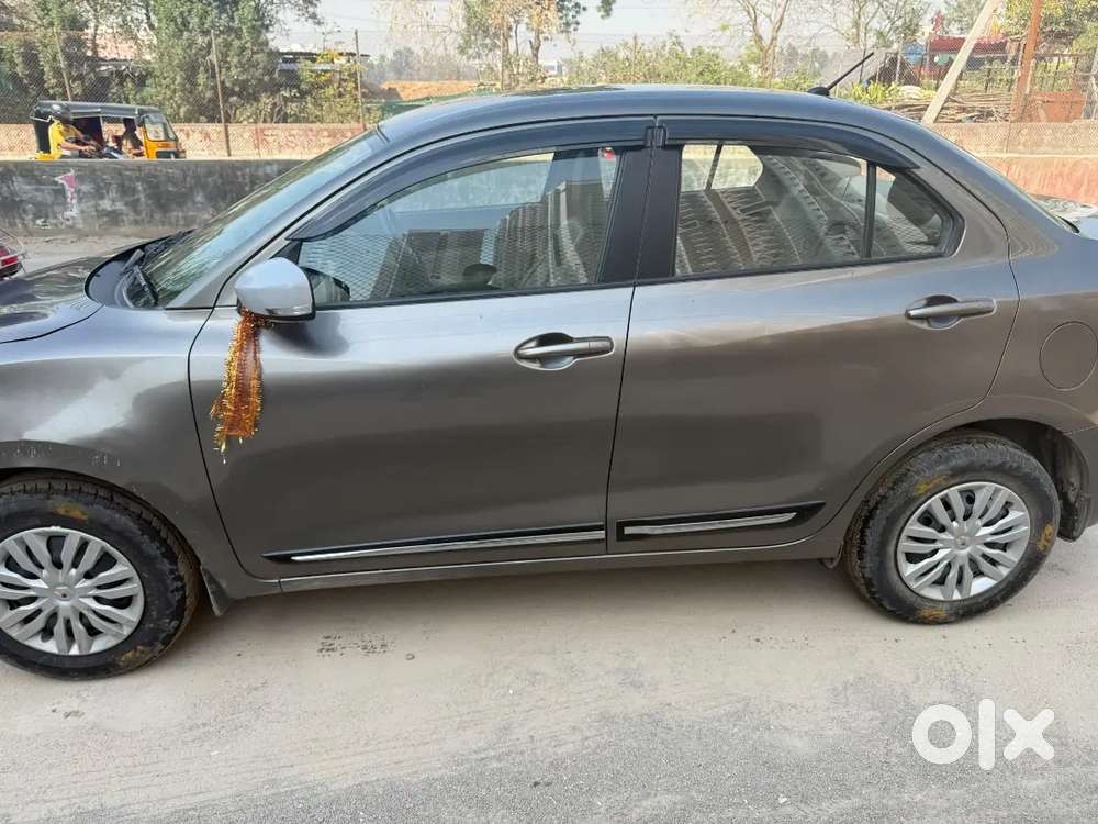 Maruti Suzuki Dzire 2022 Petrol Well Maintained