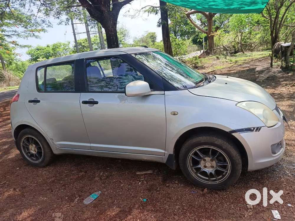 Maruti Suzuki Swift Vxi Petrol