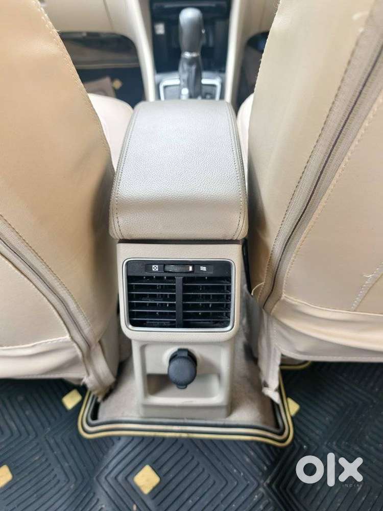Maruti Suzuki Ciaz Alpha 1.5 At, 2018, Petrol