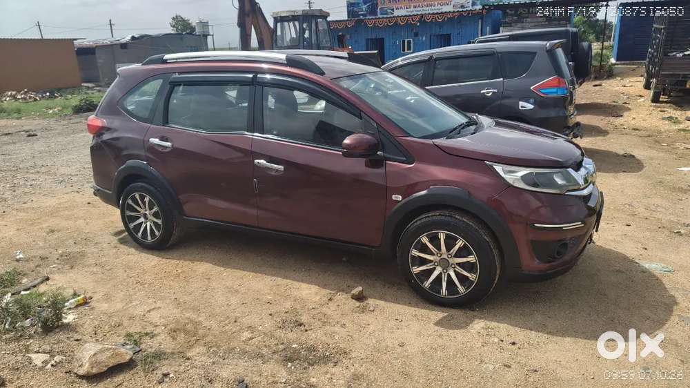Honda Br-v Petrol Car 2017