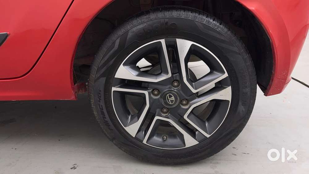 Tata Tiago Xza Plus Dual Tone, 2020, Petrol