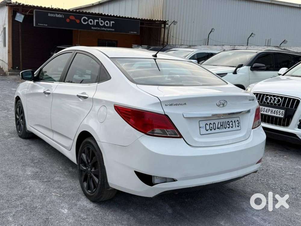 Hyundai Verna 1.6 Vtvt Sx, 2015, Petrol