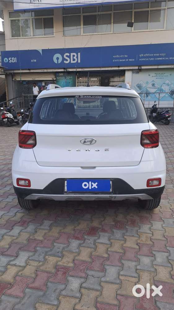 Hyundai Venue S 1.2 Petrol, 2021, Petrol