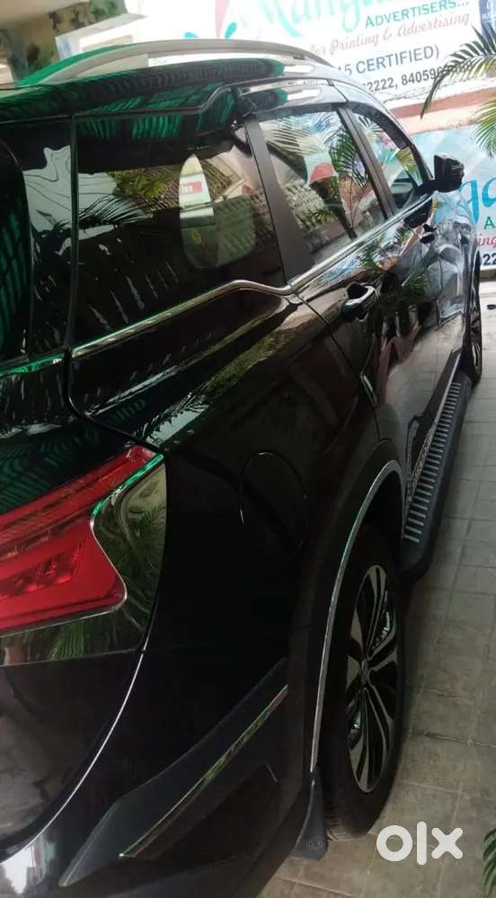 Mg Hector 2022petrol Turbo 1.5 Hybrid Mt 27200 Km Driven