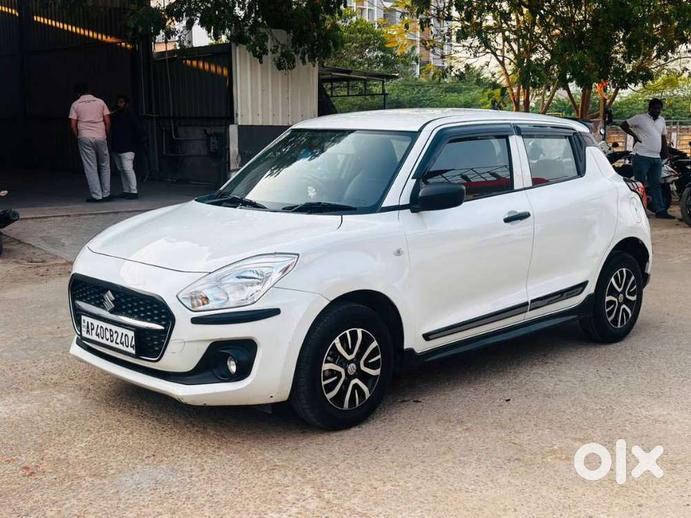 Maruti Suzuki Swift Lxi Optional-o, 2024, Petrol