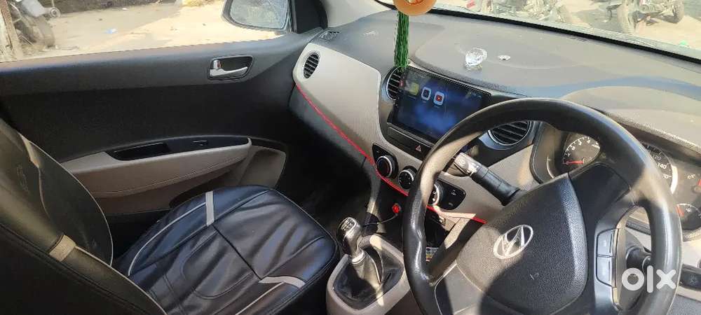 Hyundai Grand I10 Sportz 2015