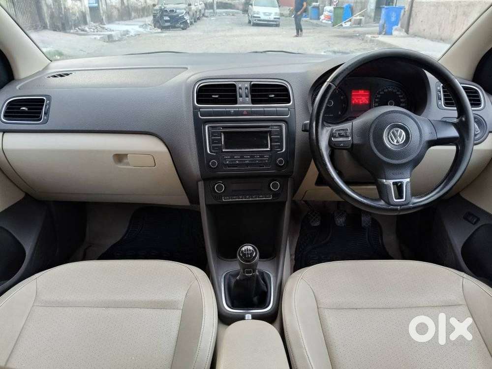 Volkswagen Vento 2010-2013 Petrol Highline, 2014, Petrol