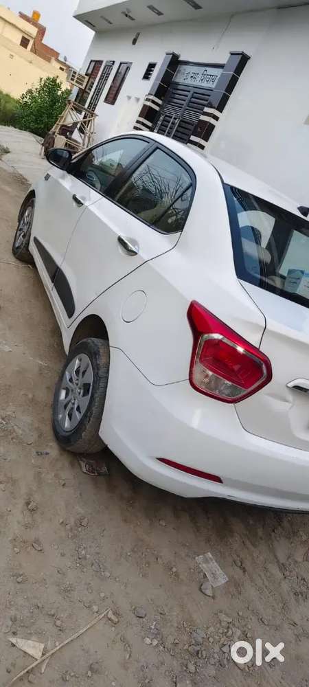 Hyundai Xcent Diesel Manual 2015