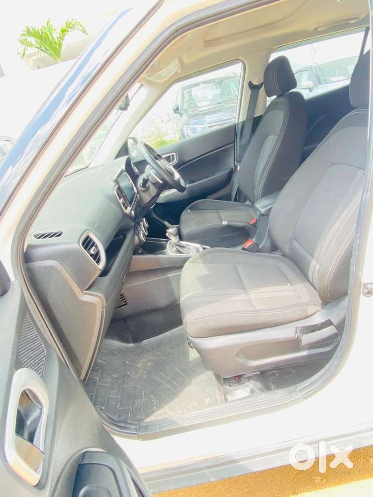 Hyundai Venue Sx Plus Turbo Dct, 2021, Petrol