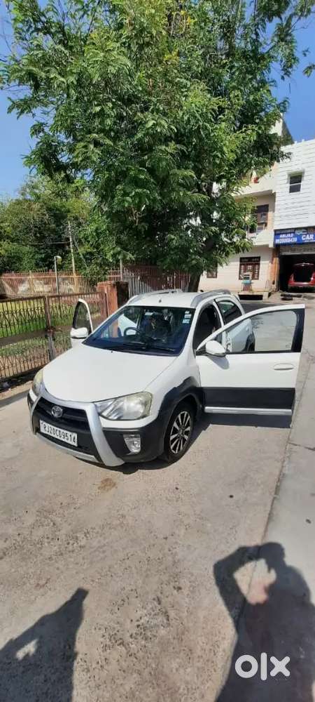 Toyota Etios Cross