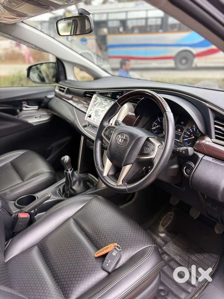 Toyota Innova Crysta 2.4 V 8 Str, 2021, Diesel