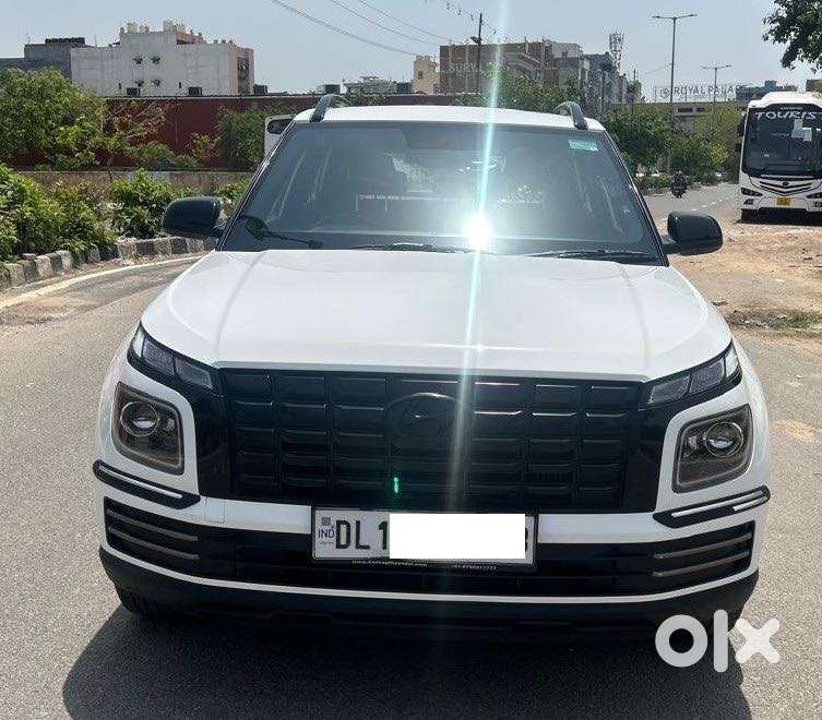 Hyundai Venue 1.0 Sx (o) Turbo Dct, 2024, Petrol