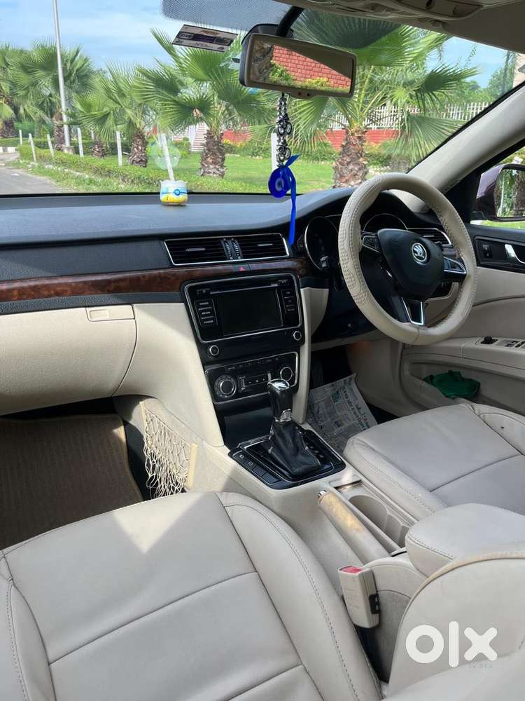 Skoda Superb 2.0 Elegance Tdi Cr At, 2015, Diesel