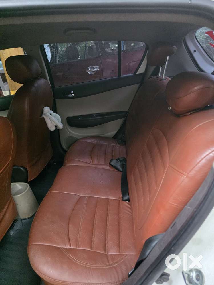 Hyundai I20 Asta 2011 Petrol Automatic
