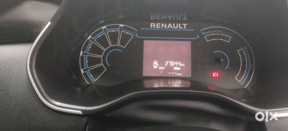Renault Triber Rxl, 2021, Petrol