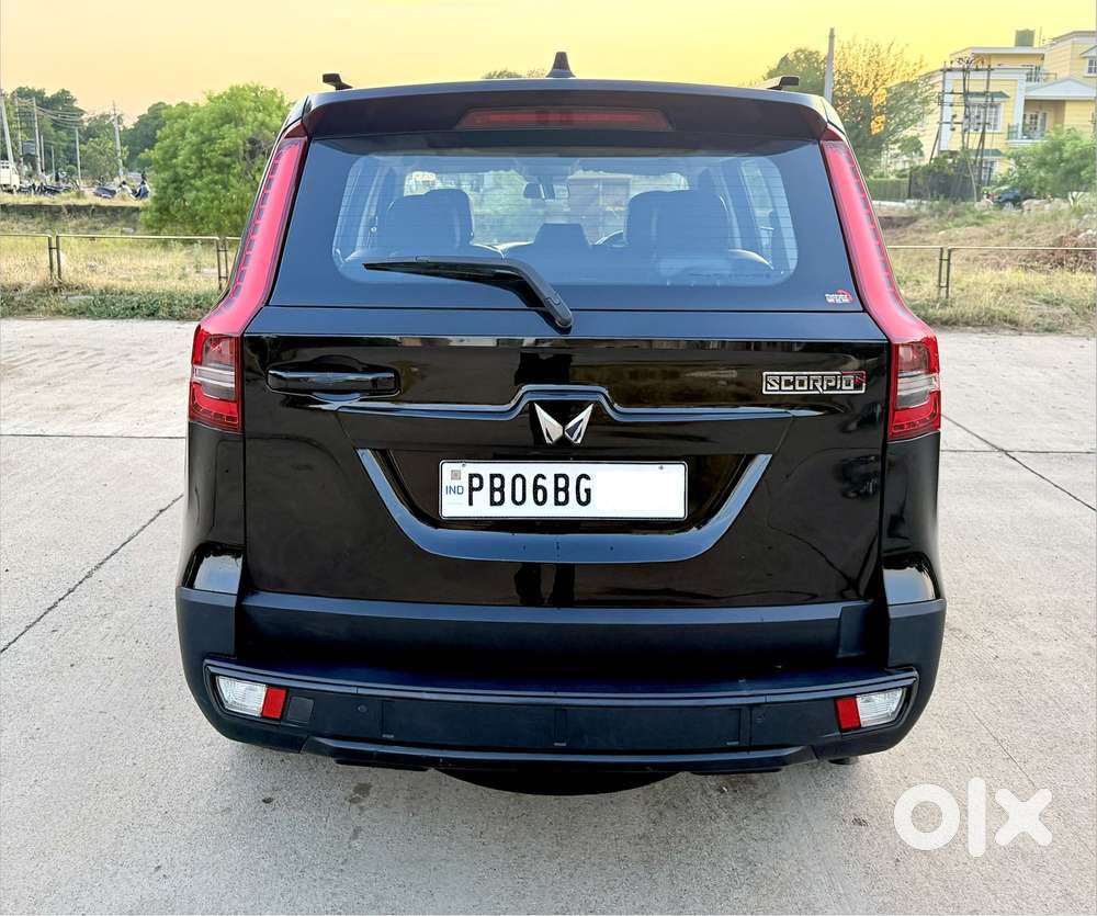 Mahindra Scorpio N Z4 Diesel At 2wd 7 Str, 2024, Diesel