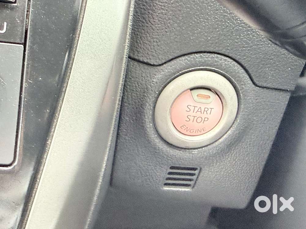 Nissan Micra Xv Cvt, 2017, Petrol