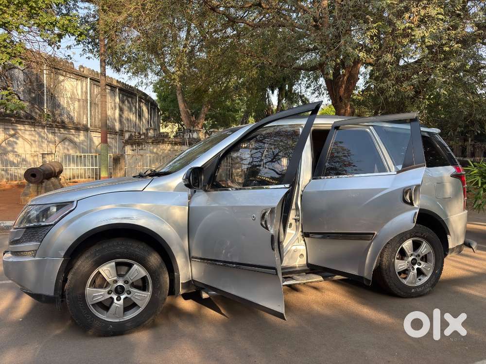 Mahindra Xuv500 W8 2015 Diesel – 7 Seater  0₹ Work  New Tyres