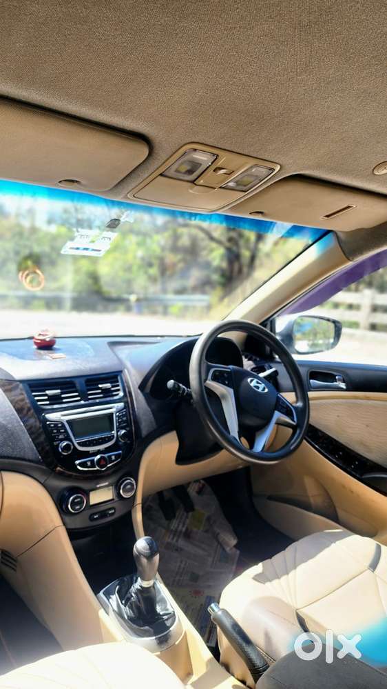 Hyundai Verna Fluidic 1.6 Vtvt Sx, 2012, Petrol