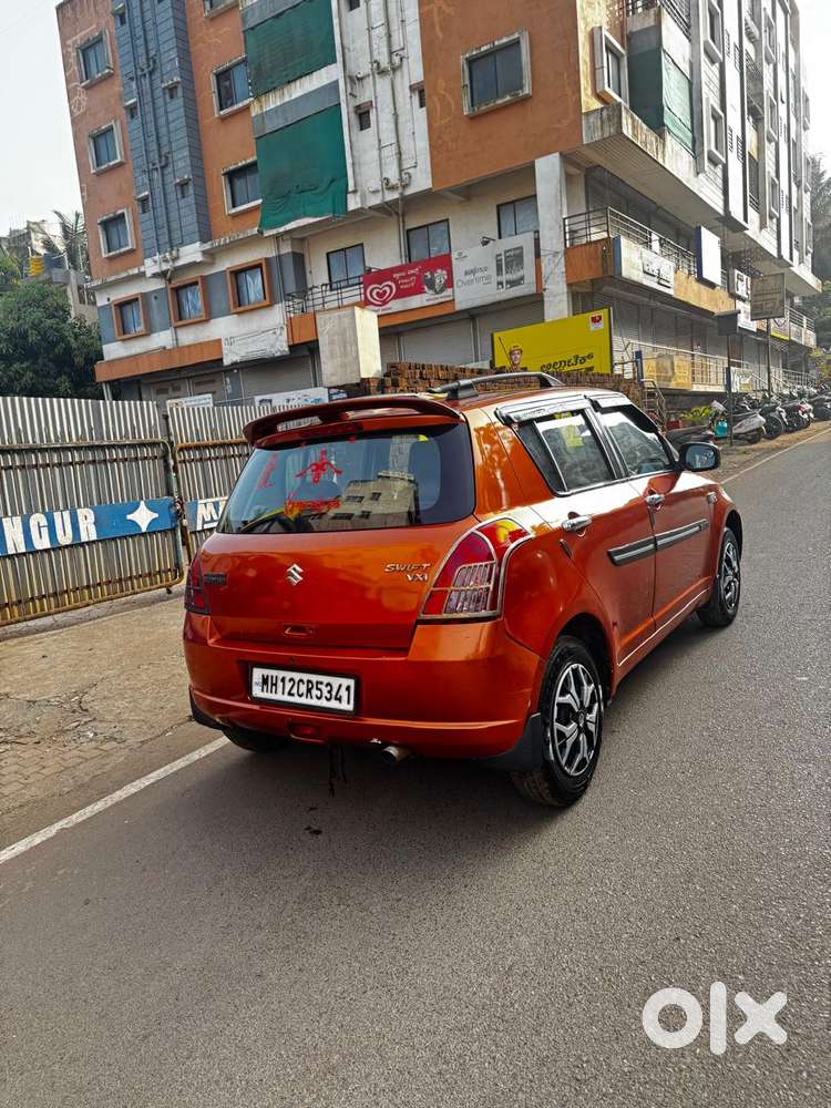 Maruti Suzuki Swift Vxi + Manual, 2006, Petrol