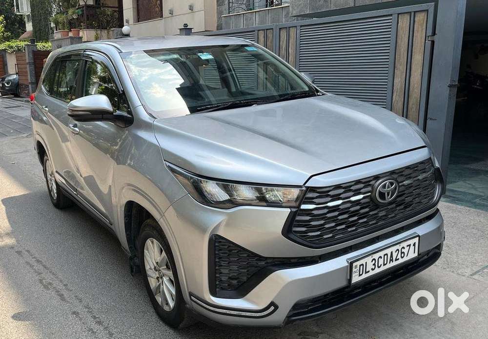 Toyota Innova Hycross 2.0 Gx 8 Str, 2024, Petrol
