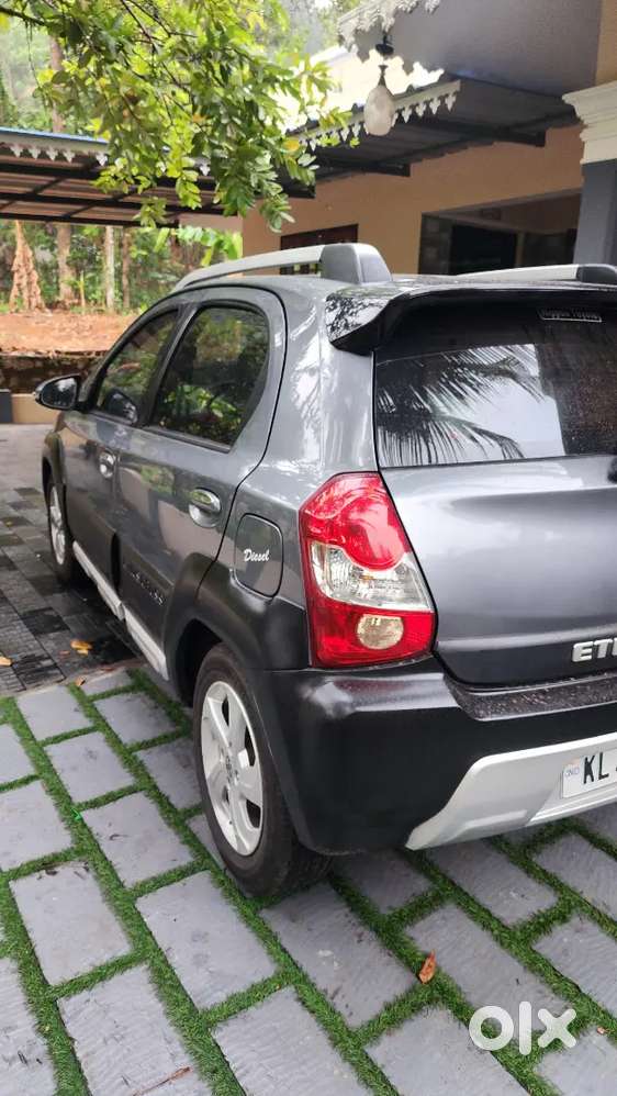 Etios Cross Vd