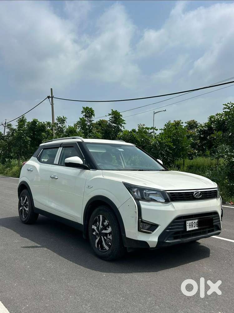 Mahindra Xuv300 W4, 2022, Petrol