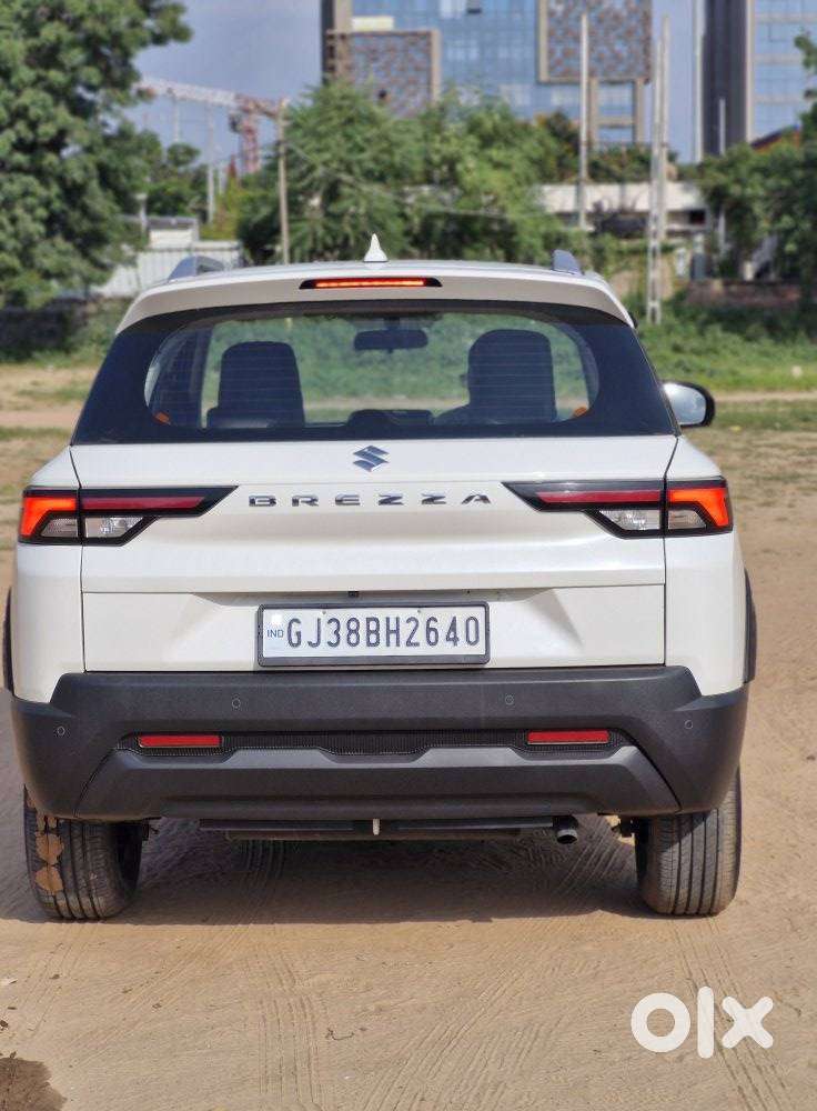 Maruti Suzuki Brezza 1.5 Vxi Smart Hybrid, 2024, Petrol