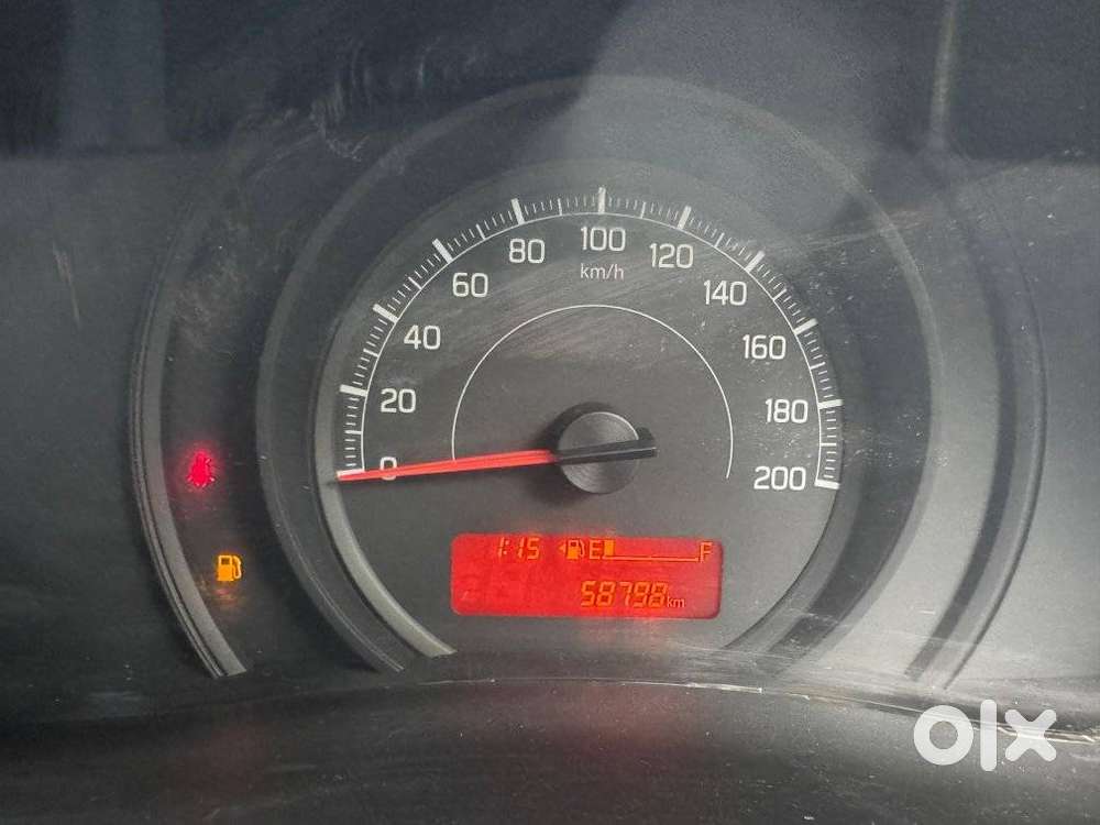 Maruti Suzuki Swift Lxi Optional-o, 2021, Cng & Hybrids