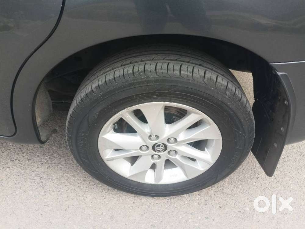 Toyota Innova Crysta 2.4 Z 7 Str, 2017, Diesel