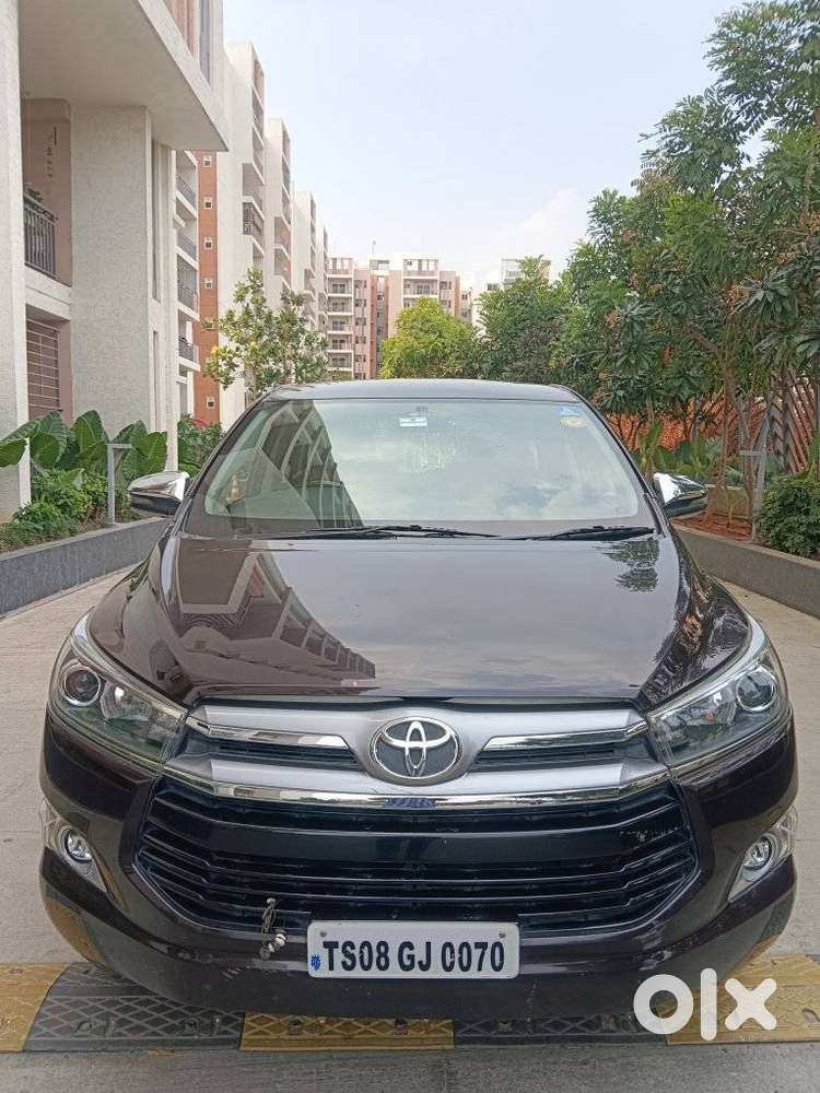 Toyota Innova Crysta 2.8z Automatic, 2019, Diesel