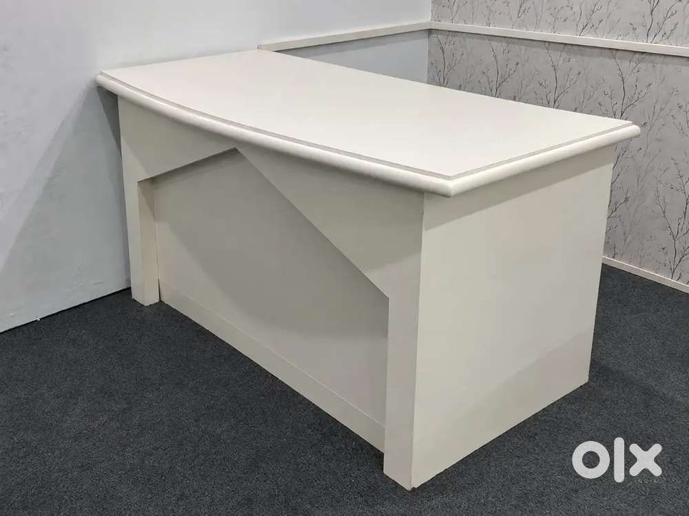 Pure white wooden counter