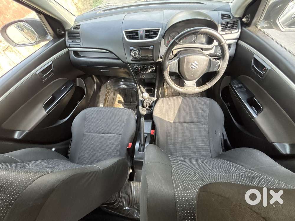 Maruti Suzuki Swift 1.3 Dlx, 2016, Petrol