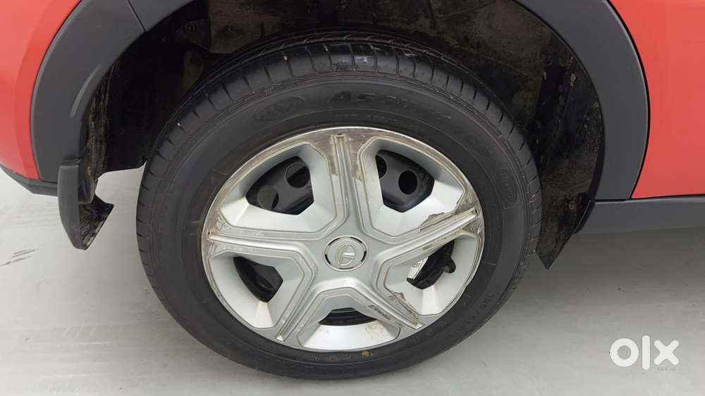 Tata Nexon 1.2 Revotron Xm Plus (s), 2022, Petrol