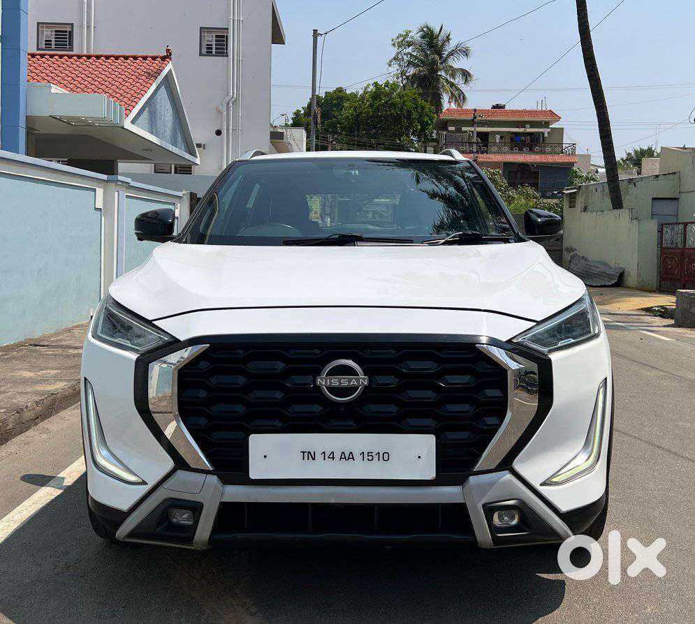 Nissan Magnite 1.0 Xv, 2022, Petrol