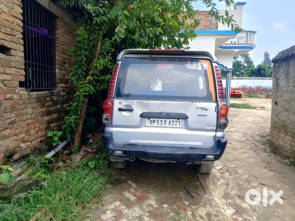Mahindra Renault Logan 2005 Diesel 200000 Km Driven0